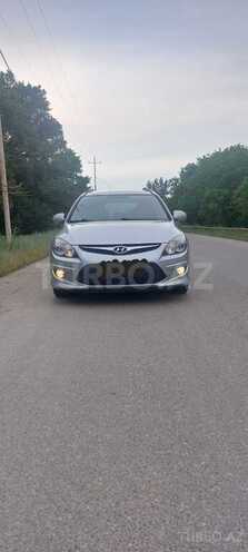 Hyundai i30 2011, 240,500 km - 1.4 l - Xudat