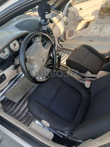 Nissan Sunny 2010, 570,775 km - 1.6 l - Bakı