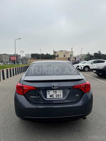 Toyota Corolla 2017, 11,195 km - 1.8 l - Bakı