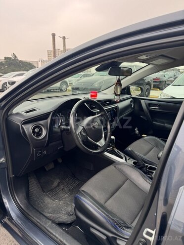 Toyota Corolla 2017, 11,195 km - 1.8 l - Bakı