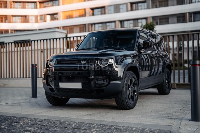 Land Rover Defender-1