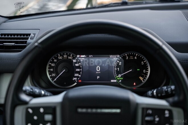 Land Rover Defender-19