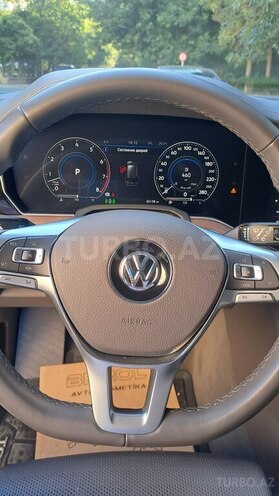 Volkswagen Touareg 2019, 21,700 km - 3.0 л - Bakı