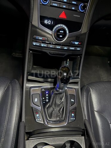 Hyundai Grandeur 2015, 151,680 km - 2.2 l - Bakı