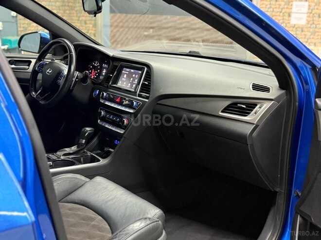 Hyundai Sonata-10