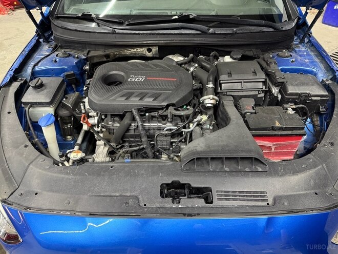 Hyundai Sonata-13