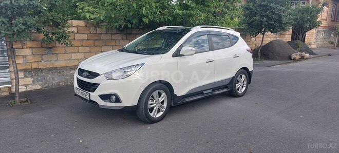 Hyundai ix35 2011, 126,000 km - 2.0 l - Qax