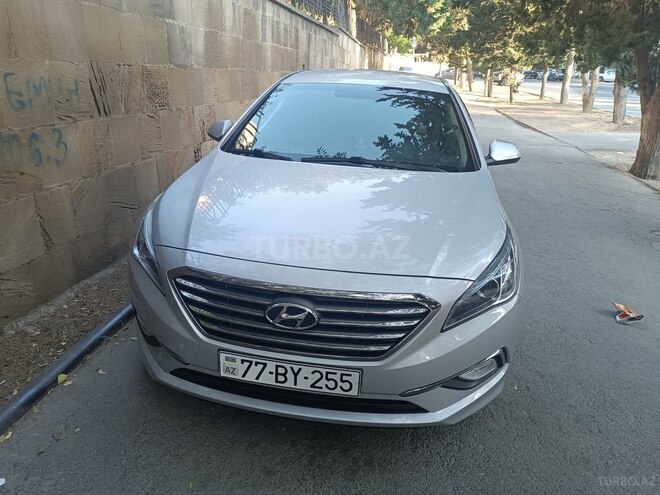Hyundai Sonata-1