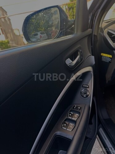 Hyundai  2016, 179,000 km - 2.2 л - Bakı