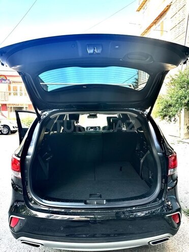 Hyundai  2016, 179,000 km - 2.2 л - Bakı