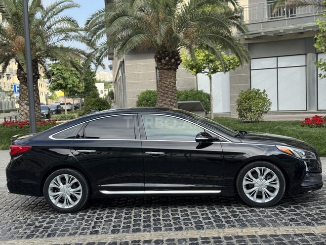 Hyundai Sonata-4