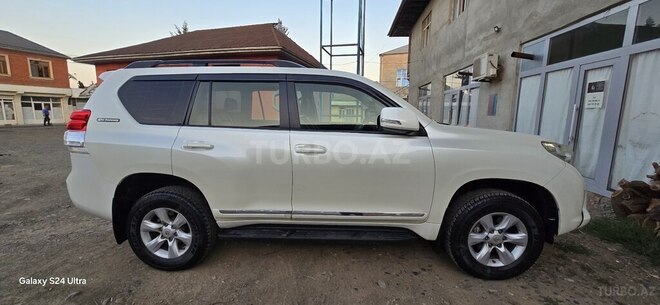 Toyota Land Cruiser Prado 2012, 177,000 km - 2.7 l - Masallı