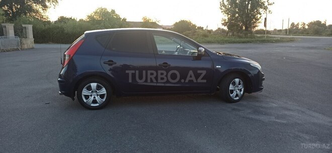 Hyundai i30 2007, 334,000 km - 1.4 l - Zərdab