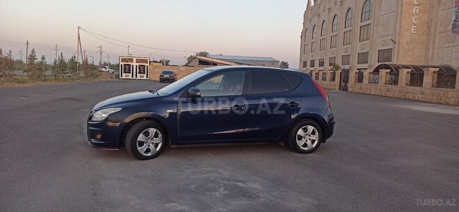 Hyundai i30 2007, 334,000 km - 1.4 l - Zərdab