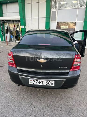 Chevrolet Cobalt-4