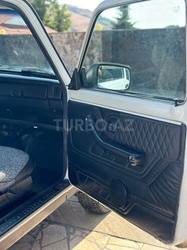 LADA (VAZ) Niva 2007, 22,000 km - 1.7 l - Yardımlı