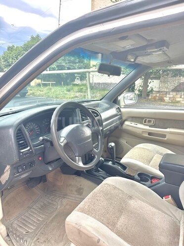 Nissan Pathfinder 1998, 212,222 km - 3.3 l - Zaqatala