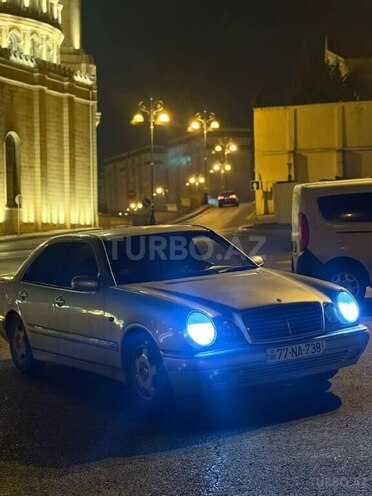 Mercedes E 200 1997, 363,000 km - 2.0 l - Bakı
