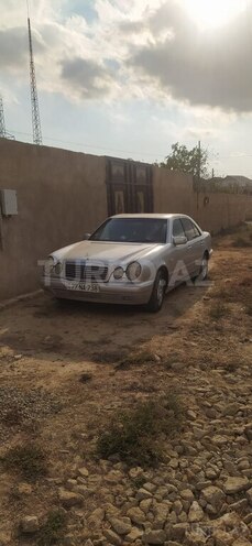 Mercedes E 200 1997, 363,000 km - 2.0 l - Bakı