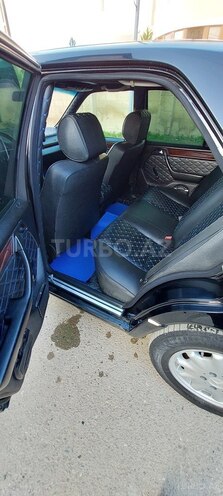 Mercedes E 220 1995, 480,000 km - 2.2 l - Bakı