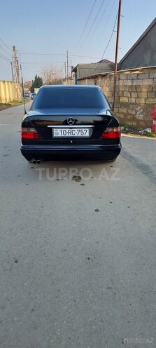 Mercedes E 220 1995, 480,000 km - 2.2 l - Bakı