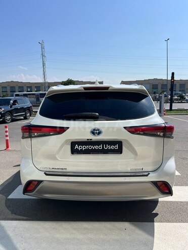 Toyota Highlander-5