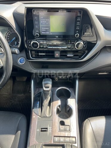Toyota Highlander-10