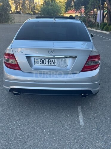 Mercedes C 300 2010, 63,500 km - 3.0 l - Bakı