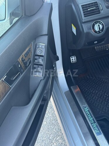 Mercedes C 300 2010, 63,500 km - 3.0 l - Bakı