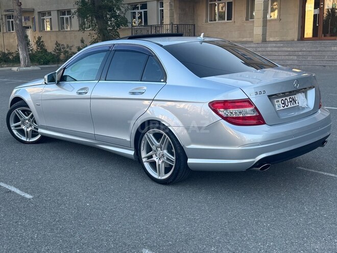 Mercedes C 300 2010, 63,500 km - 3.0 l - Bakı