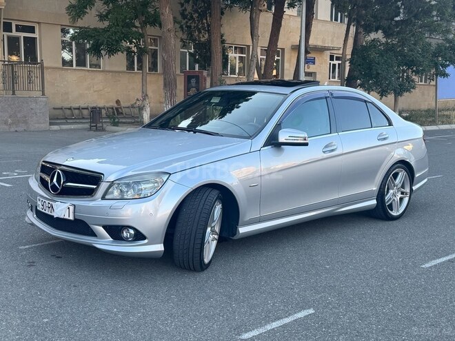 Mercedes C 300 2010, 63,500 km - 3.0 l - Bakı