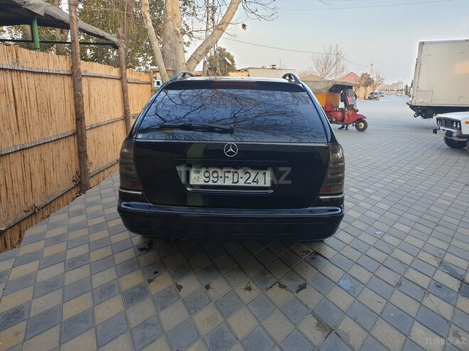 Mercedes C 200 2001, 475,000 km - 2.0 l - Bərdə
