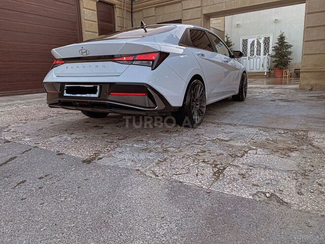 Hyundai Elantra 2024, 25,500 km - 1.5 л - Bakı