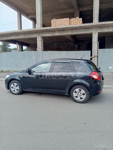 Kia Ceed 2009, 256,882 km - 1.4 l - Gəncə