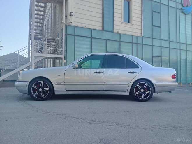 Mercedes E 240 1998, 255,649 km - 2.4 l - Bakı