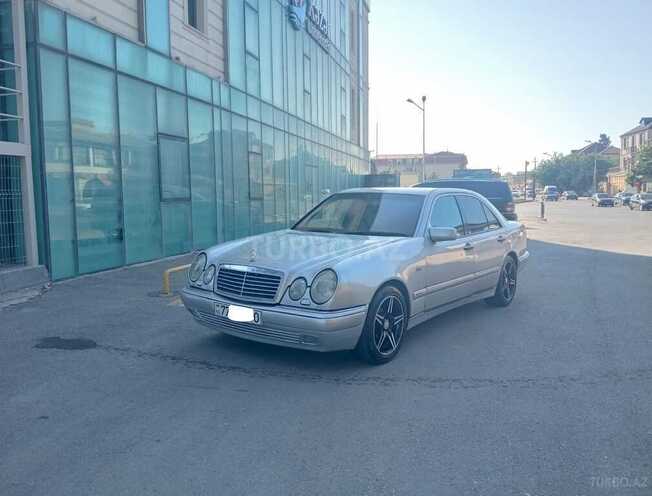 Mercedes E 240 1998, 255,649 km - 2.4 l - Bakı