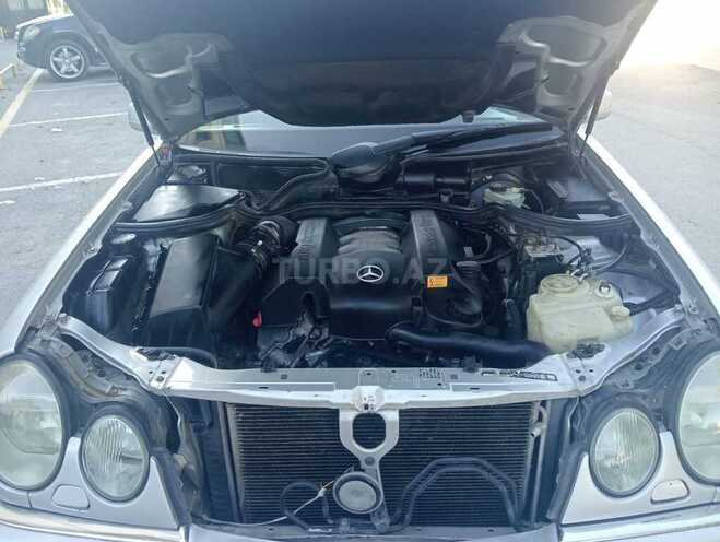 Mercedes E 240 1998, 255,649 km - 2.4 l - Bakı