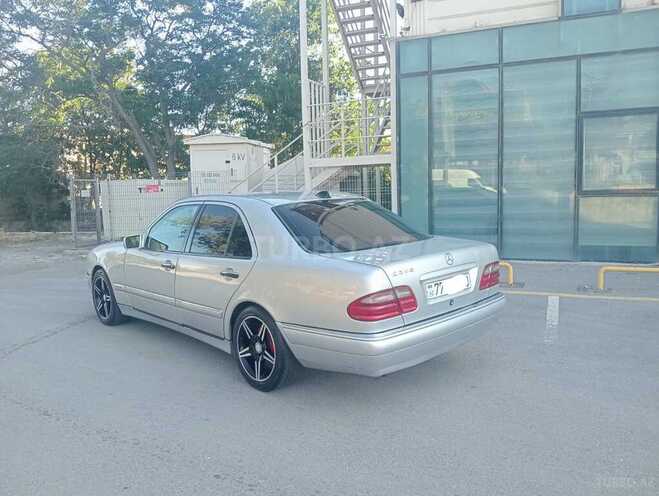 Mercedes E 240 1998, 255,649 km - 2.4 l - Bakı