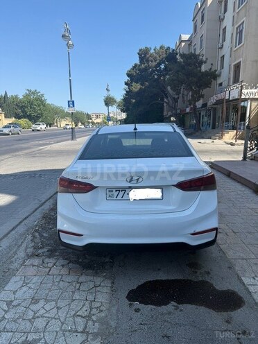 Hyundai Accent 2018, 193,121 km - 1.6 l - Bakı