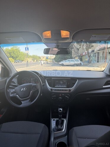 Hyundai Accent 2018, 193,121 km - 1.6 l - Bakı