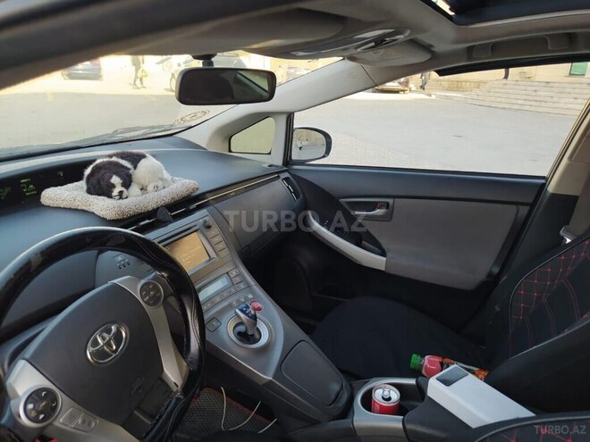 Toyota Prius 2013, 321,869 km - 1.8 л - Bakı