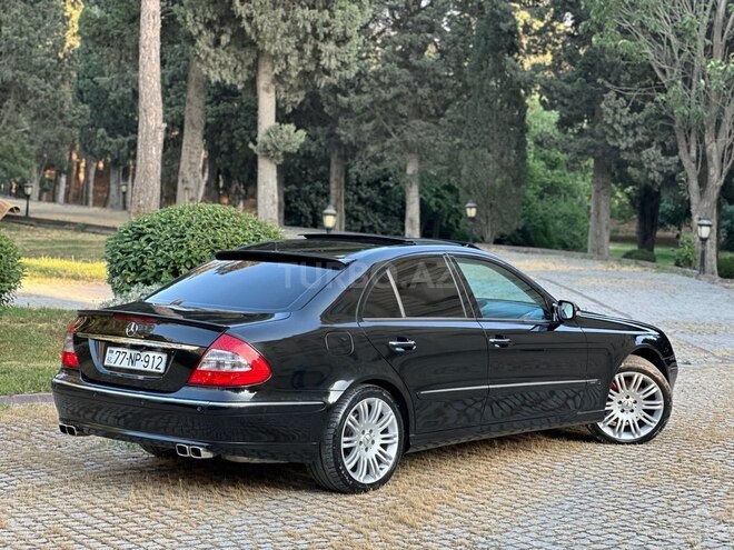 Mercedes E 320 2002, 268,100 km - 3.2 l - Bakı