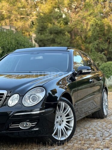 Mercedes E 320 2002, 268,100 km - 3.2 l - Bakı