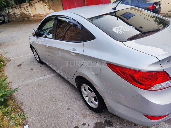 Hyundai Accent 2013, 162,500 km - 1.6 l - Bakı