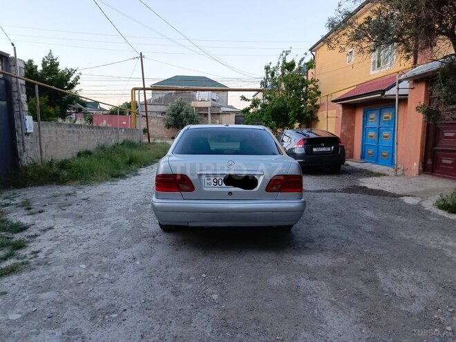 Mercedes E 230 1997, 598,000 km - 2.3 l - Bakı