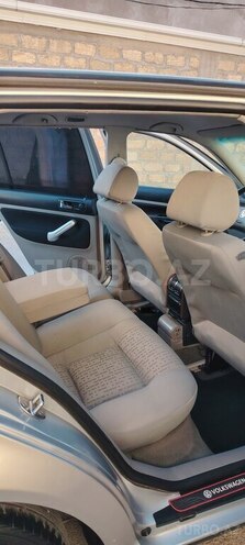 Volkswagen Golf 2001, 236,654 km - 1.6 л - Bakı