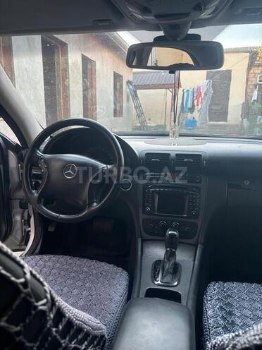 Mercedes C 240 2001, 420,000 km - 2.6 л - Bakı
