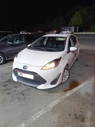 Toyota Aqua 2019, 40,000 km - 1.5 л - Bakı