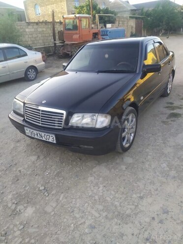 Mercedes C 180 1999, 235,000 km - 1.8 л - Bakı