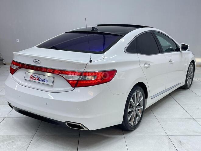Hyundai Grandeur-9
